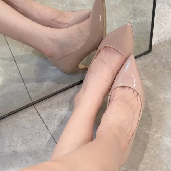 Ladies' high heels - Picture 2 of 3